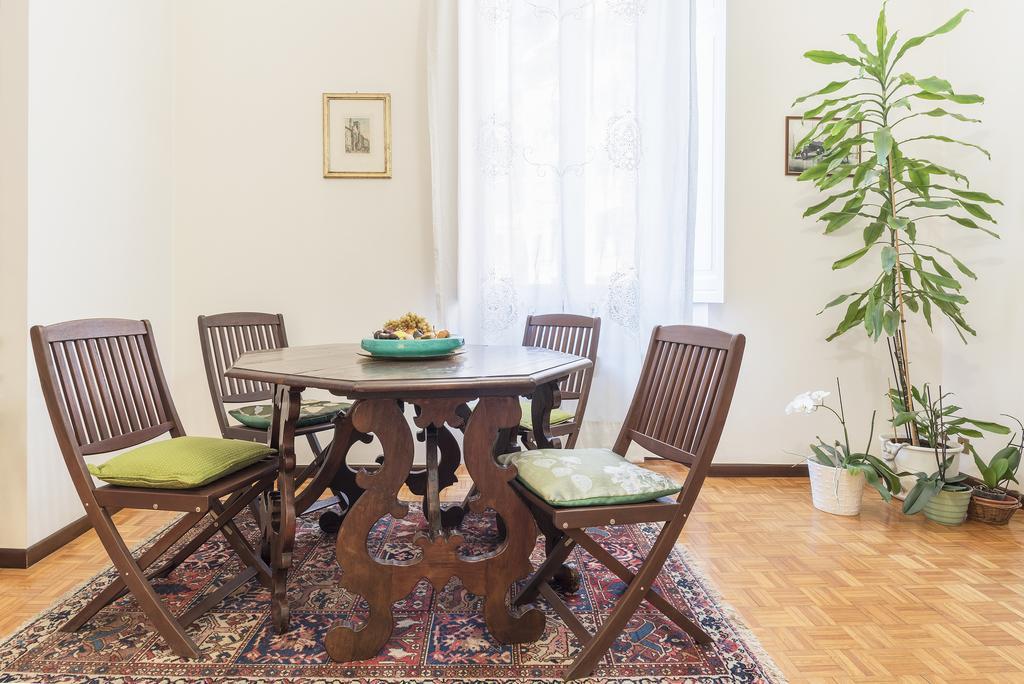 Flower'S Market Apartment - Charme Holidays ローマ エクステリア 写真